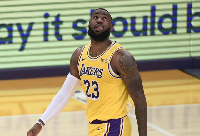 半岛体育-奋战半季湖人伤痕累累 老詹明日将迎赛季首次轮休